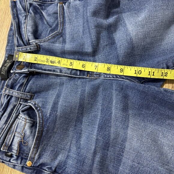 Judy Blue Jeans Women’s Sz 5/27 Relaxed Fit Stretch Blue Mid Rise Denim Raw Hem - Picture 7 of 7